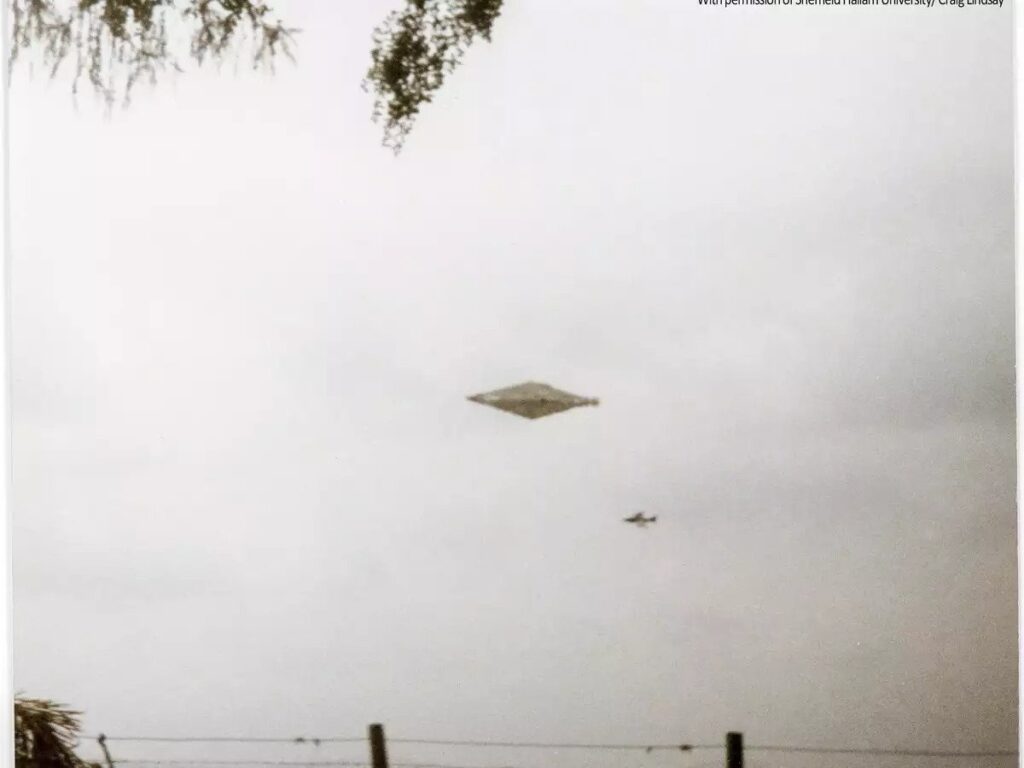 ufo picture on earth